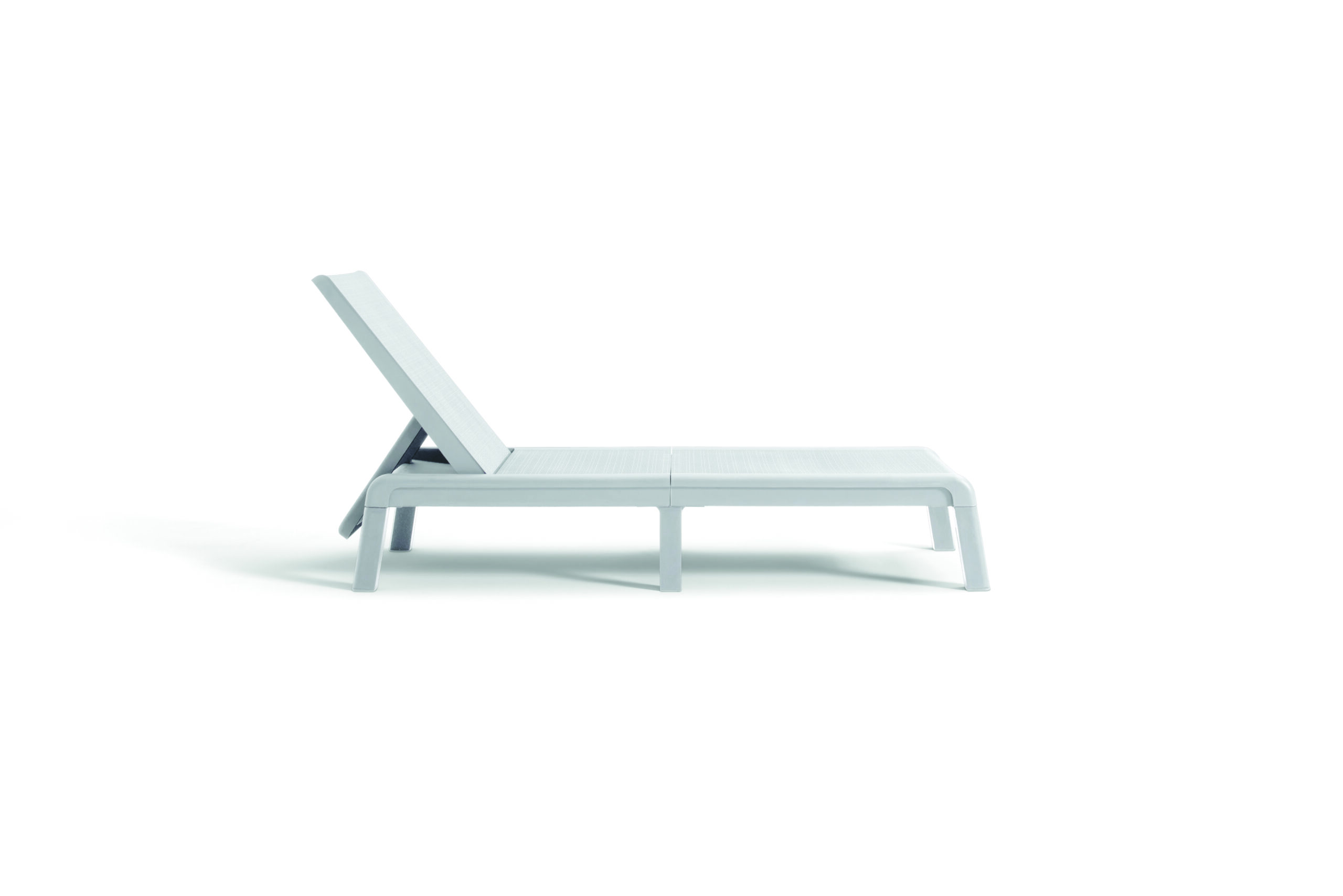 Leżak ogrodowy Keter Mallorca biały – składany, wygodny i odporny na warunki atmosferyczne - obrazek 5