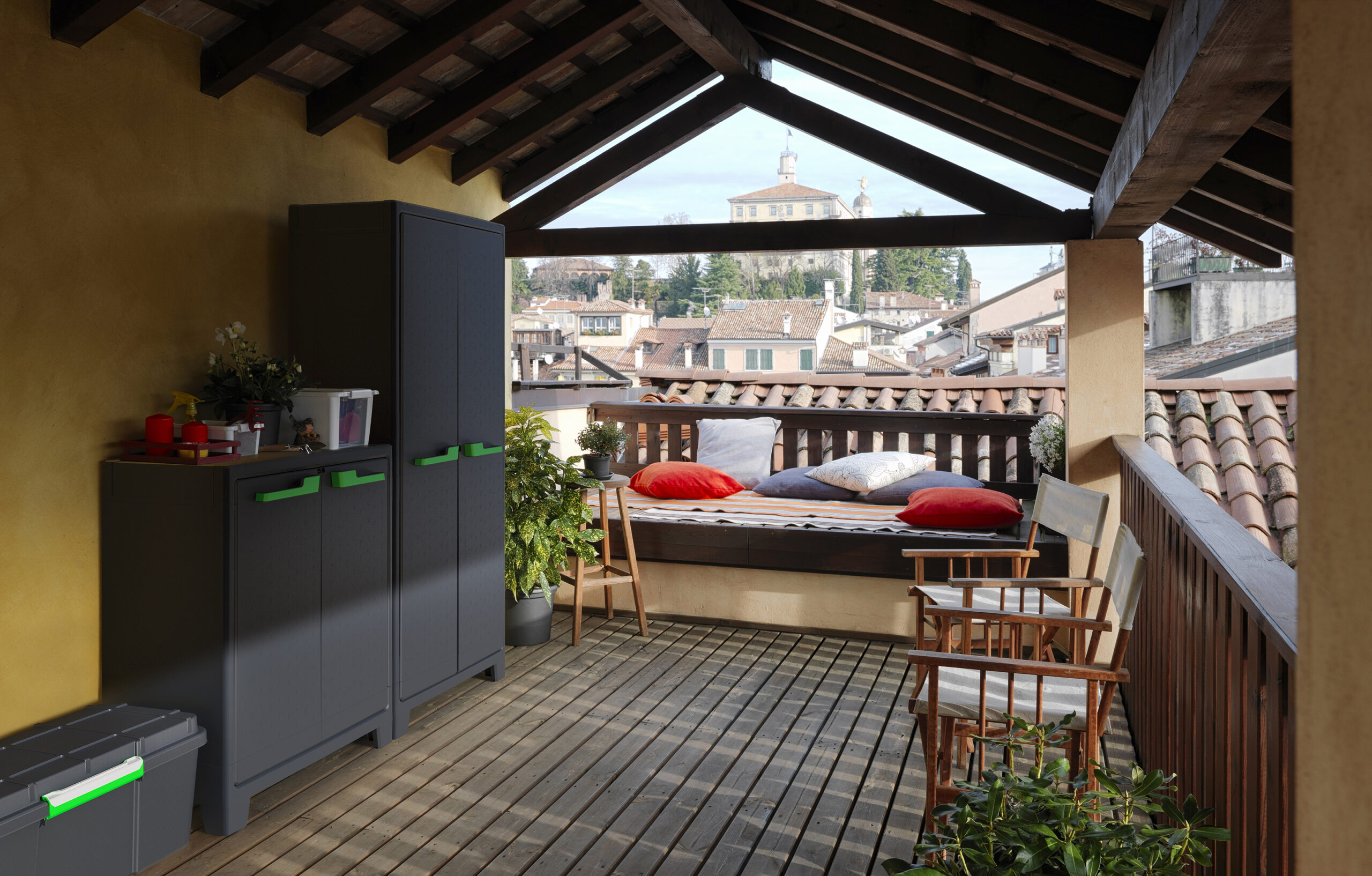 Szafy gospodarcze MOBY szafy na taras meble ogrodowe